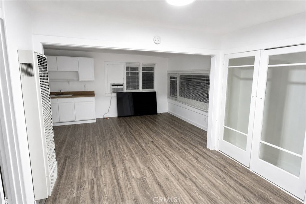 1007 East Maple Street, Unit 5 Pasadena, CA 91106 - Photo 5 of 7