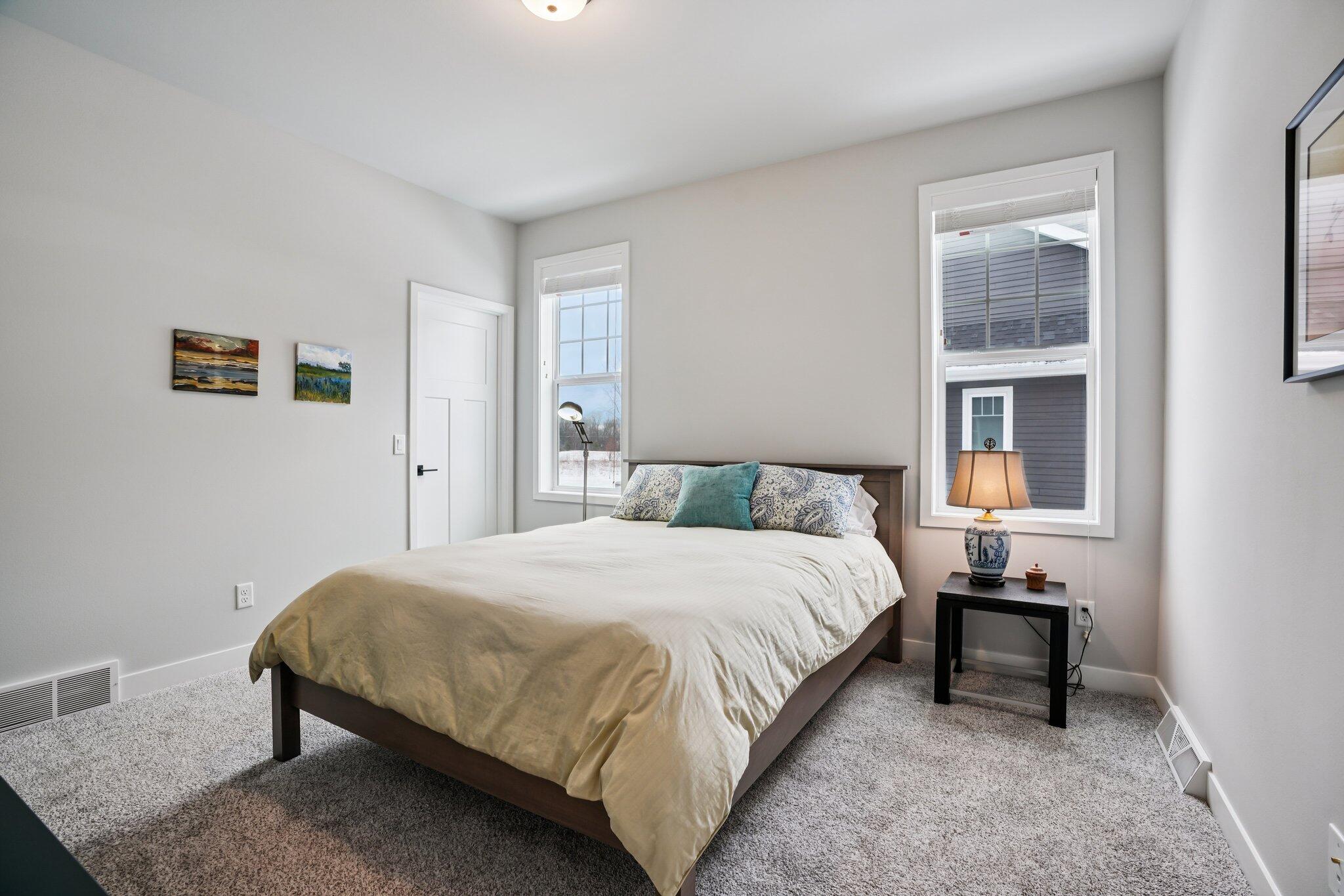 10620 Coneflower Court Mequon, WI 53097 - Photo 17 of 61 Bed 2