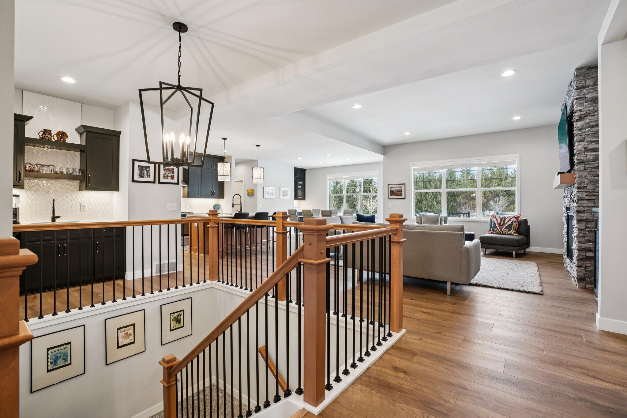 10620 Coneflower Court Mequon, WI 53097 - Photo 2 of 61 Foyer