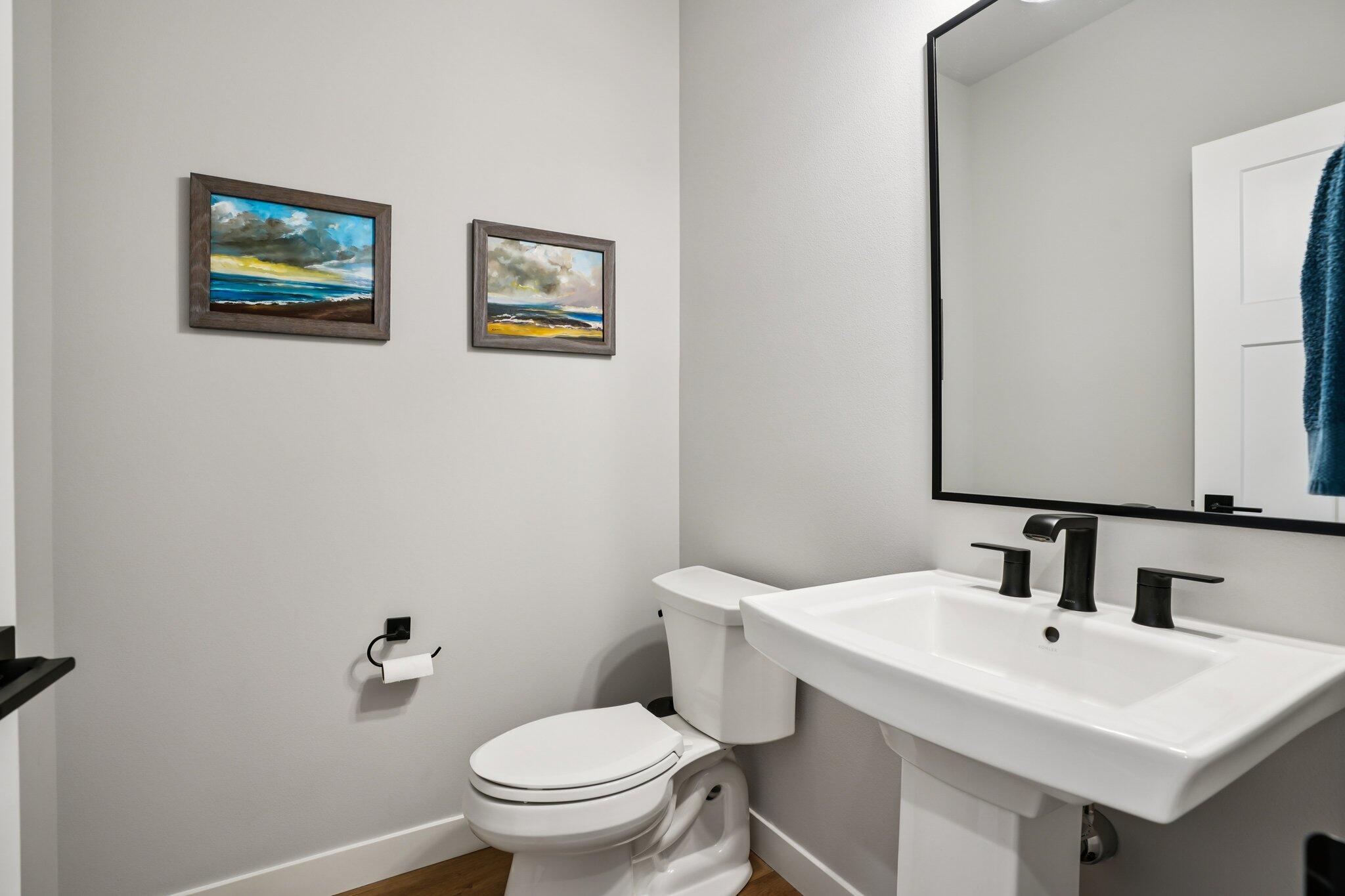 10620 Coneflower Court Mequon, WI 53097 - Photo 22 of 61 Half Bath