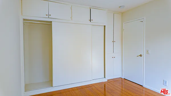 $2,325 | 447 West Elk Avenue, Glendale, CA 91204