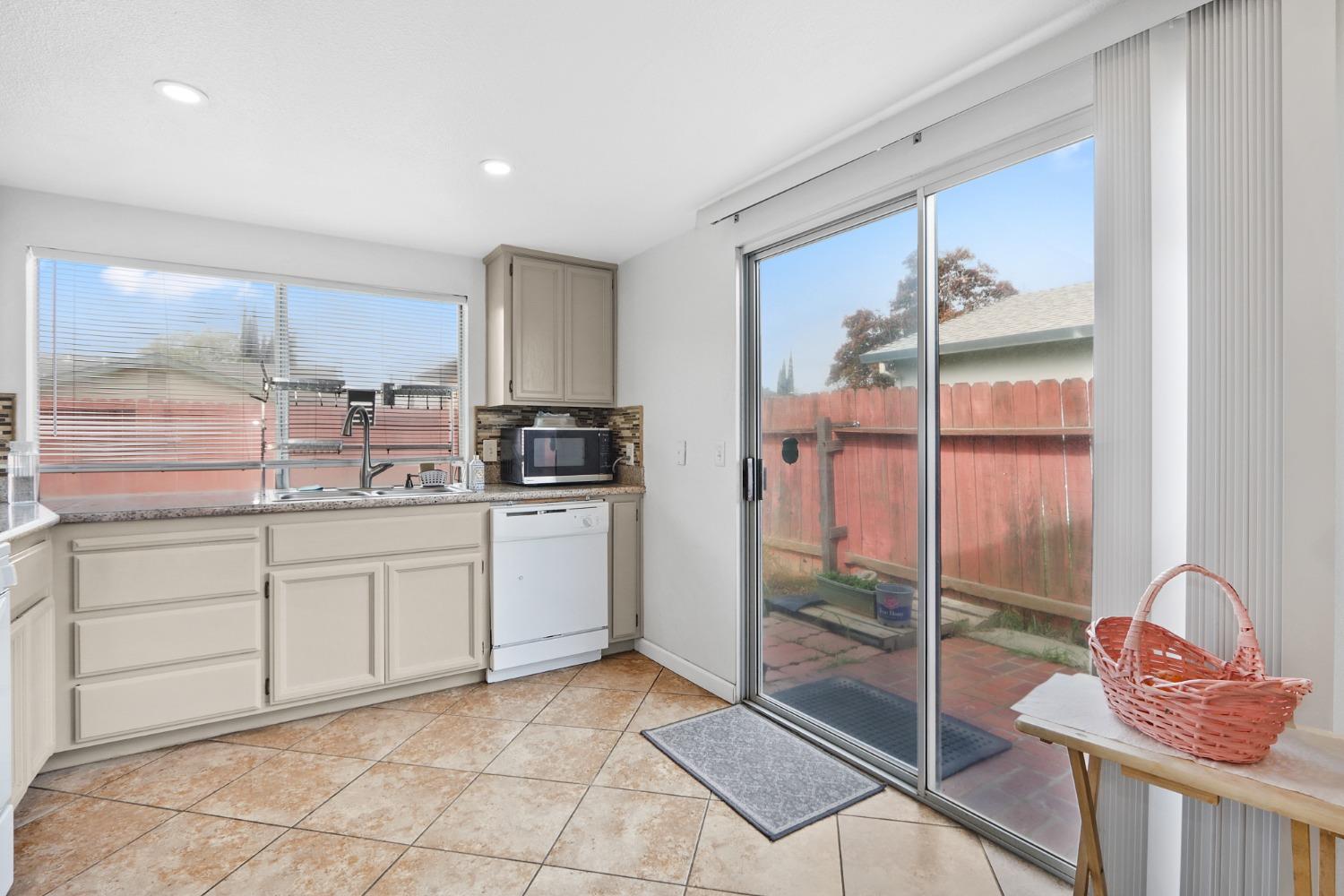 3338 Routier Road Sacramento, CA 95827 - Photo 15 of 32