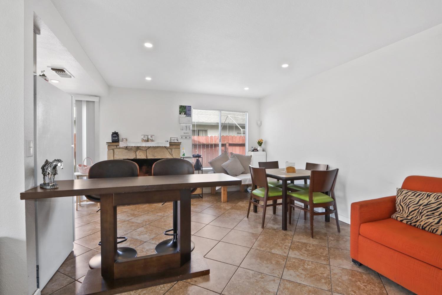 3338 Routier Road Sacramento, CA 95827 - Photo 10 of 32