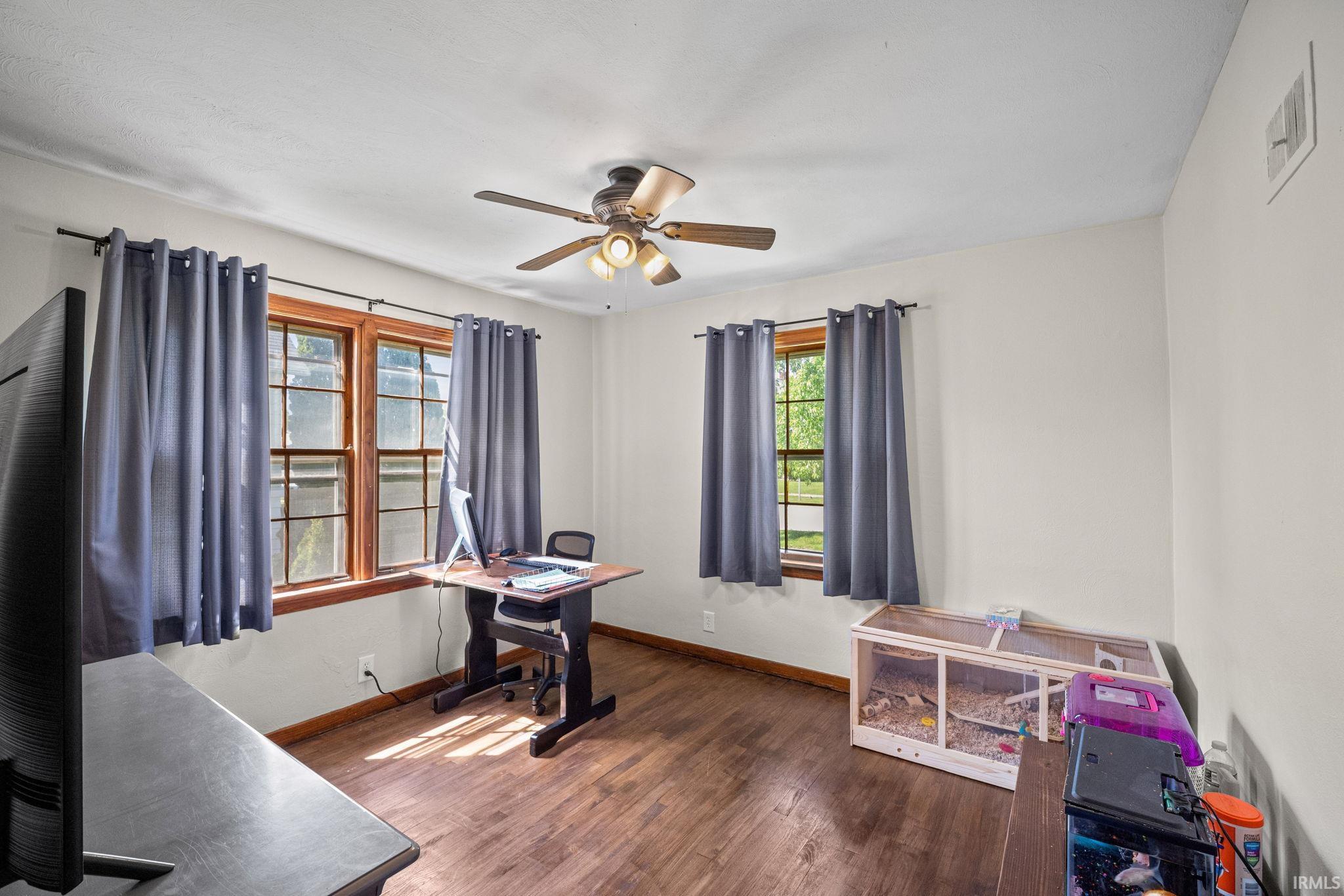 305 East 3rd Street Brookston, IN 47923 - Photo 14 of 33