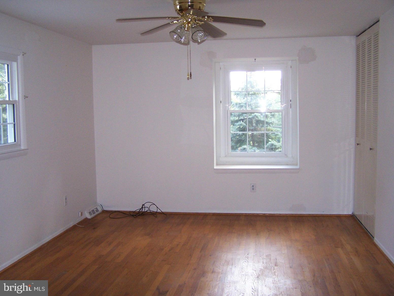 874 Shore Acres Road Arnold, MD 21012 - Photo 21 of 30 Bedroom (Master)