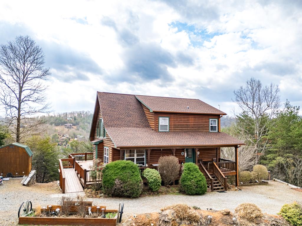 210 Pin Oak Ridge Murphy, NC 28906 - Photo 42 of 51 a front view of a house with garden
