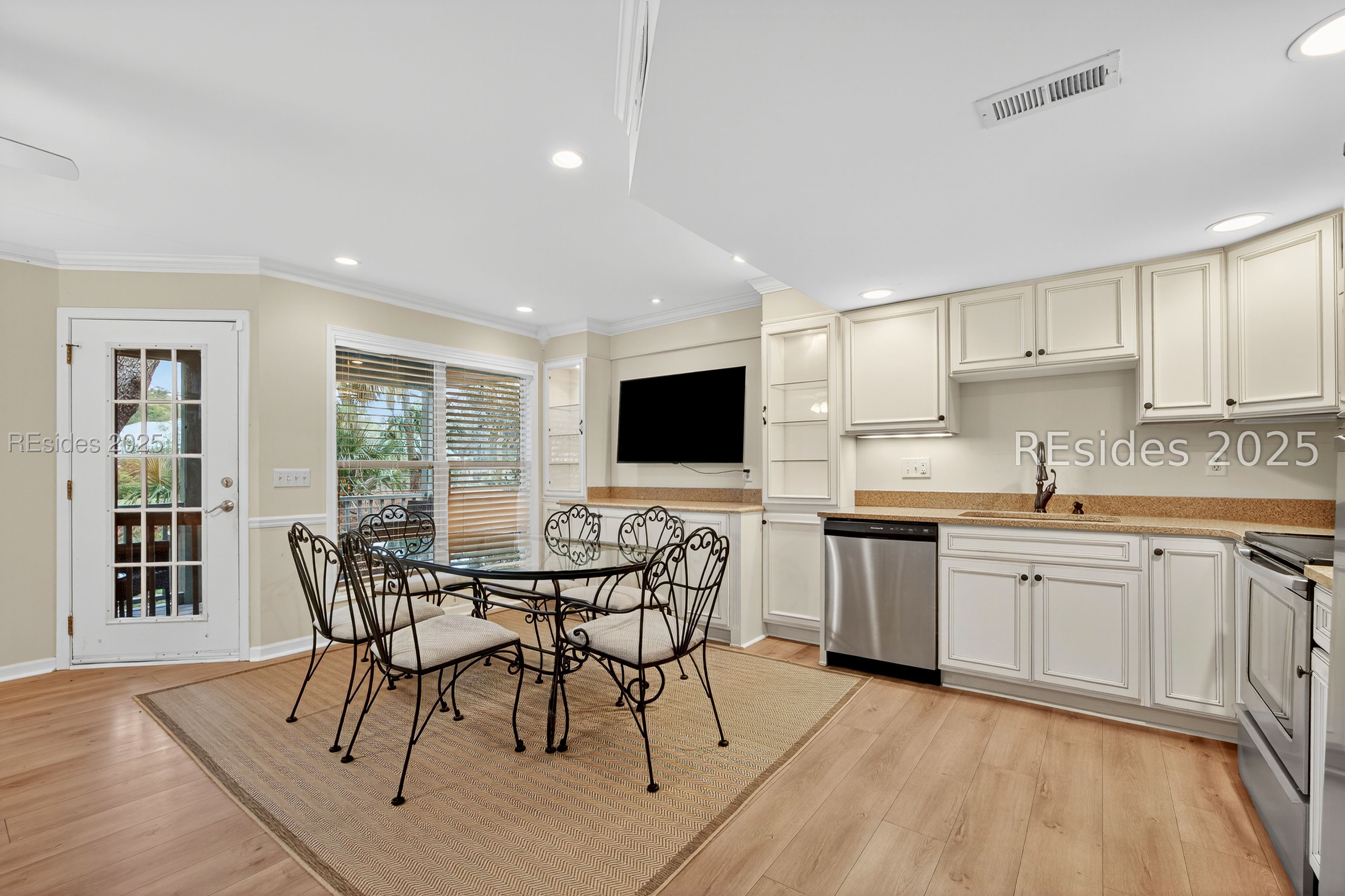 12 Valencia Road, Unit 36 Hilton Head Island, SC 29928 - Photo 11 of 35