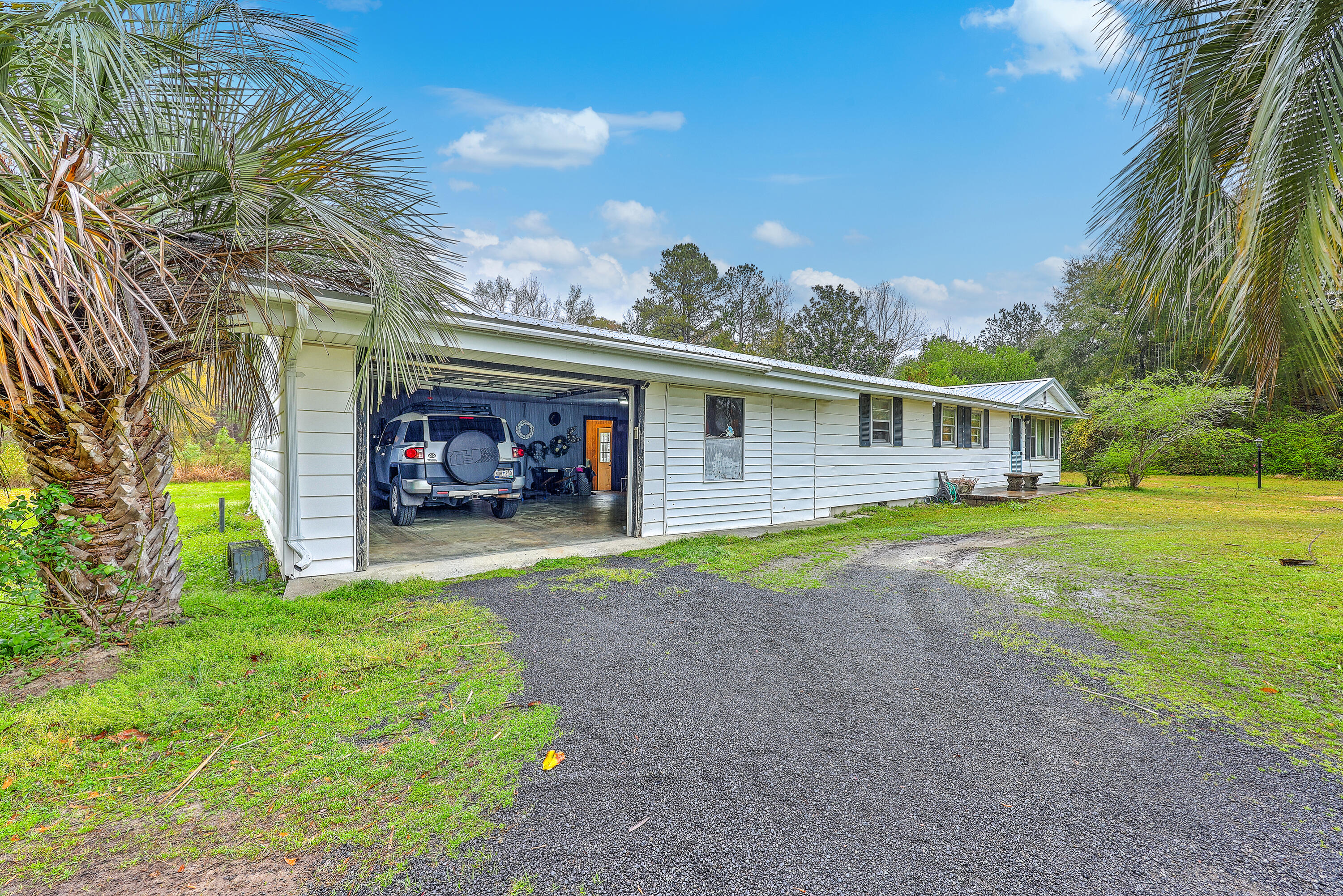 1644 Cooper Store Road Moncks Corner, SC 29461 - Photo 2 of 29 1644 CooperStoreRd