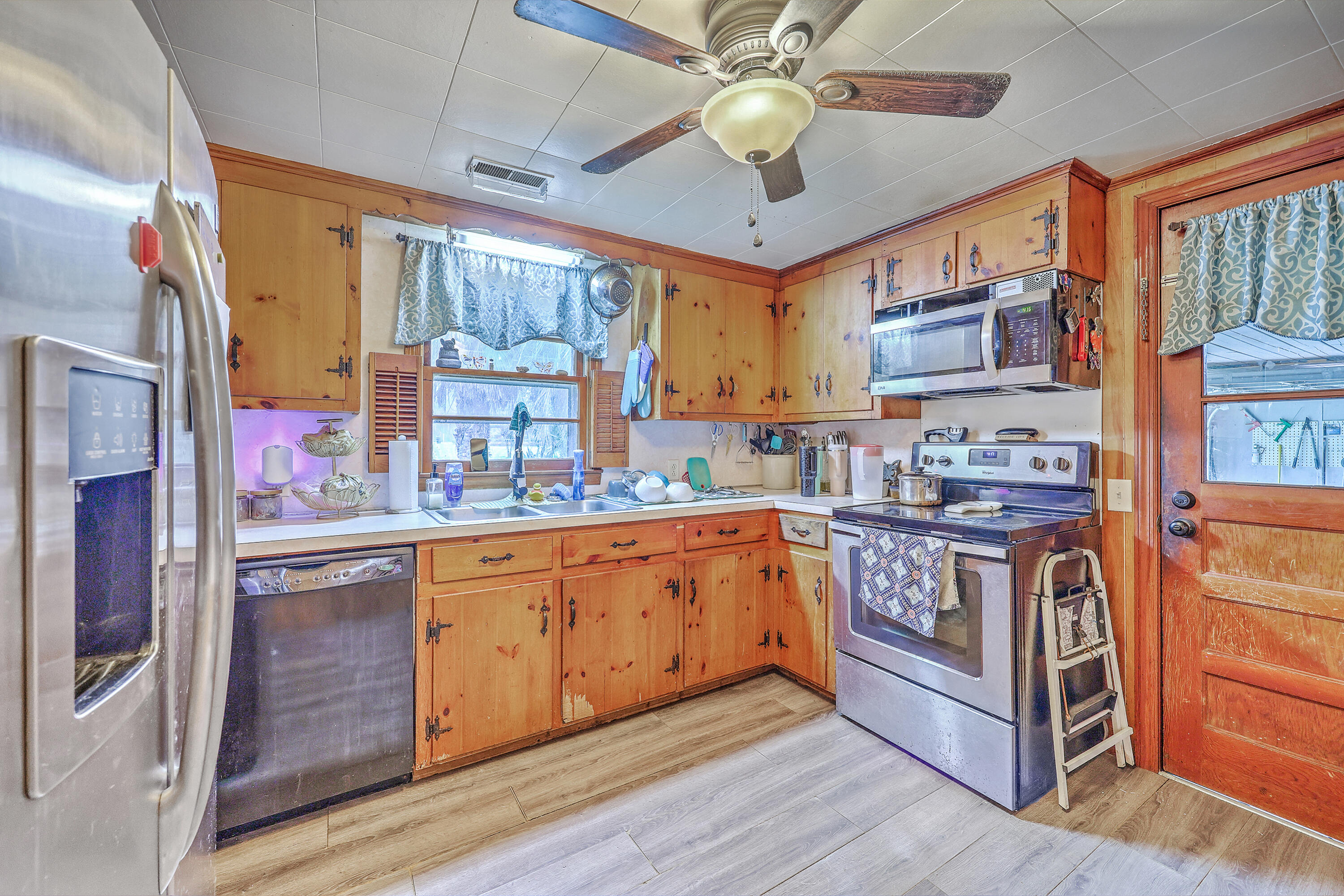 1644 Cooper Store Road Moncks Corner, SC 29461 - Photo 10 of 29 1644 CooperStoreRd