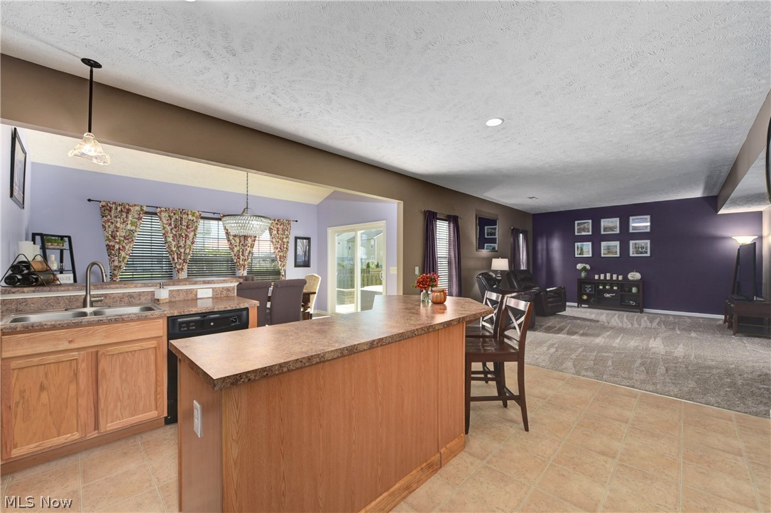 200 Stone Ridge Way Berea, OH 44017 - Photo 18 of 33 Kitchen