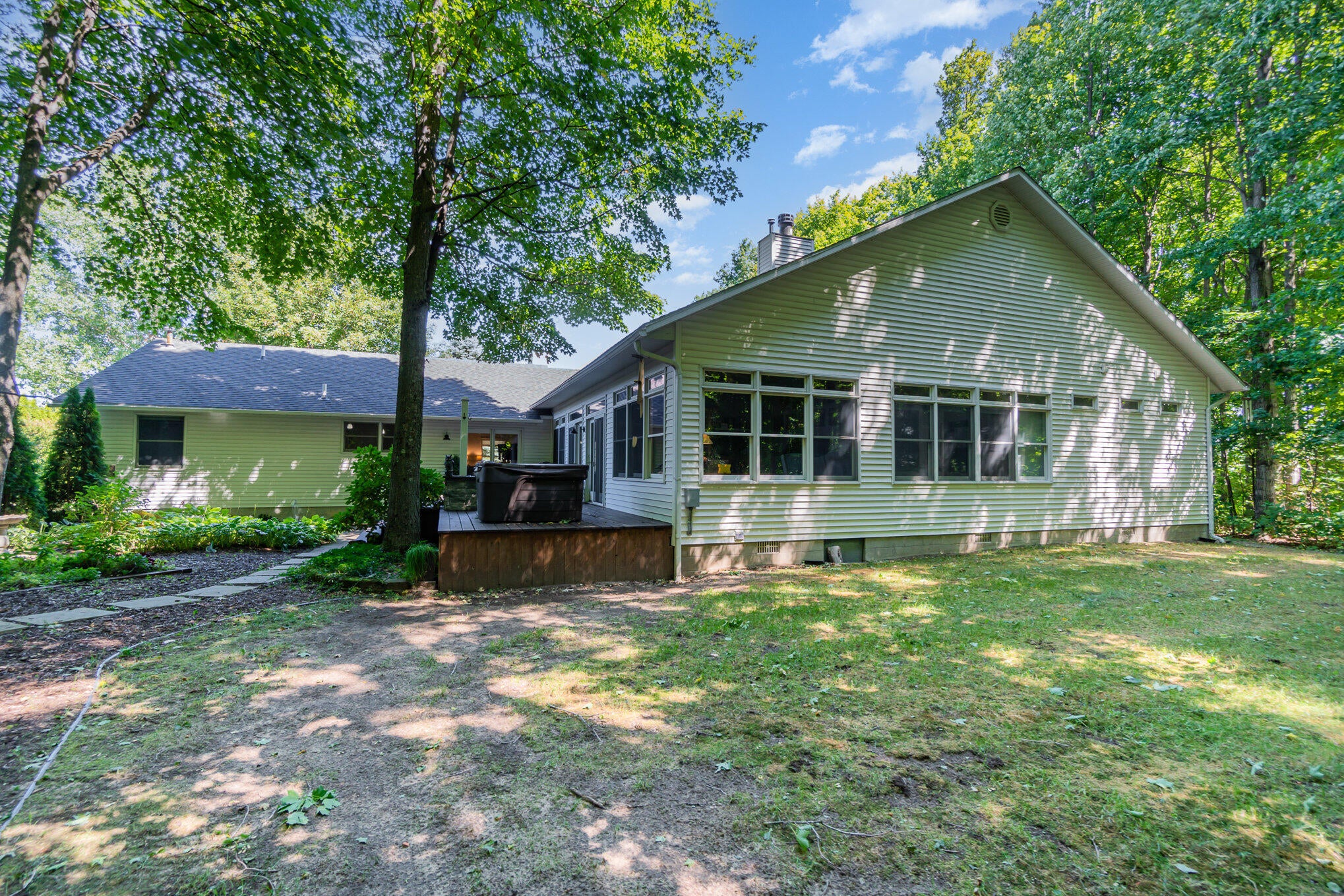 6127 Alba Road Gaylord, MI 49735 - Photo 9 of 41 Gallery Image 9