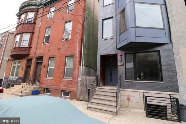 a view of an entrance of the building