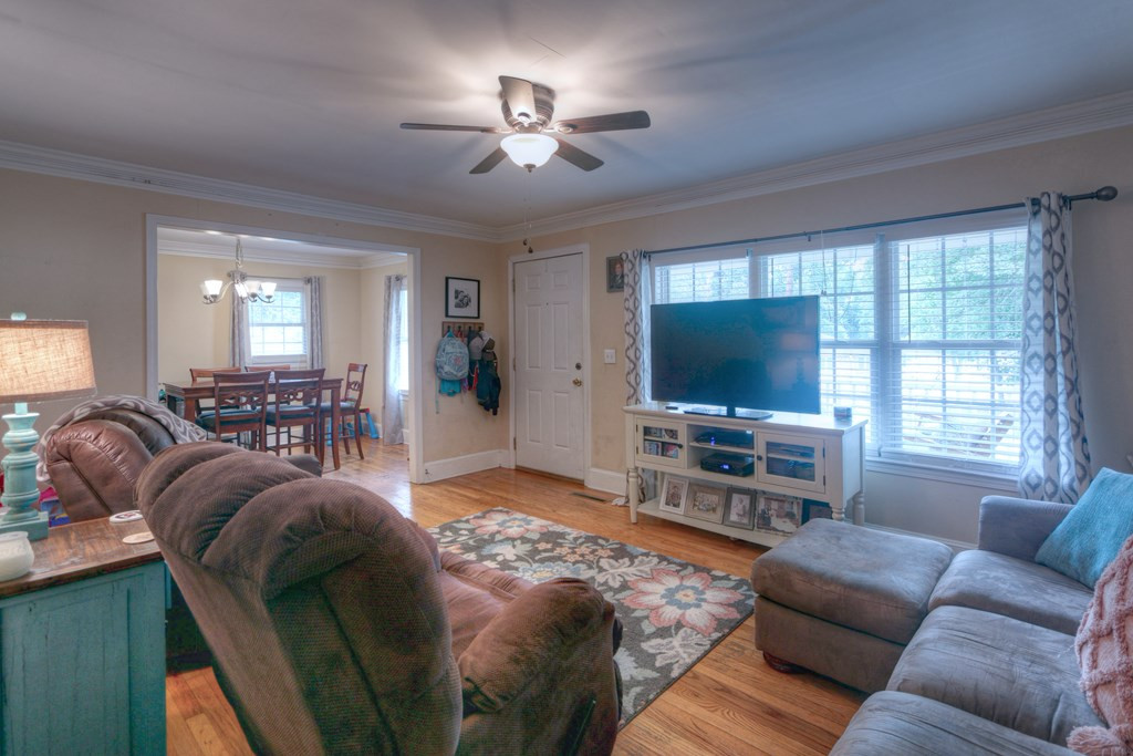 1902 Millwood Road Sumter, SC 29150 - Photo 9 of 19 Gallery Image 9