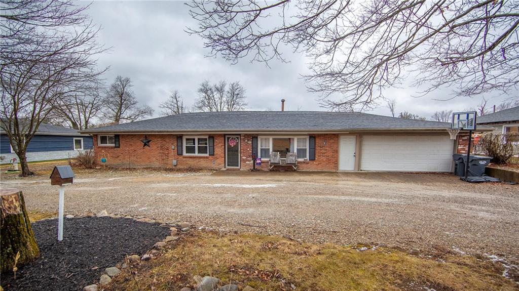 9517 South 300 West Pendleton, IN 46064 - Photo 1 of 23