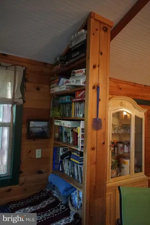 $239,000 | 1453 Dry Run Road, Franklin, WV 26807