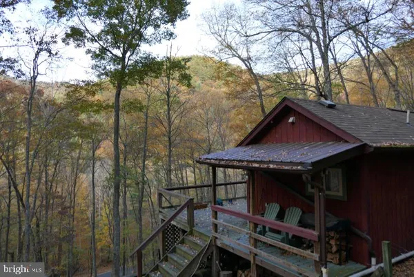 $239,000 | 1453 Dry Run Road, Franklin, WV 26807