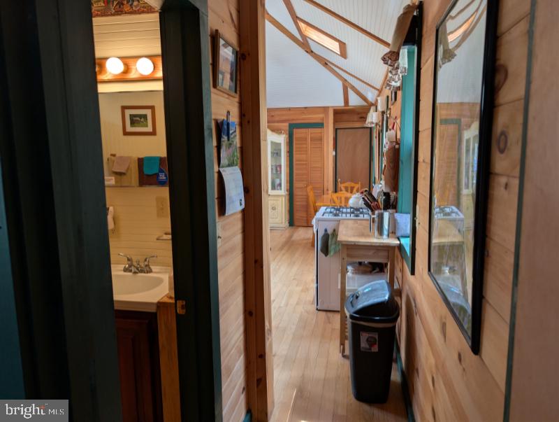 1453 Dry Run Road Franklin, WV 26807 - Photo 34 of 59