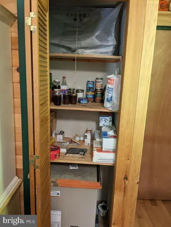 $239,000 | 1453 Dry Run Road, Franklin, WV 26807