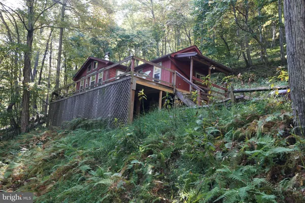 $239,000 | 1453 Dry Run Road, Franklin, WV 26807