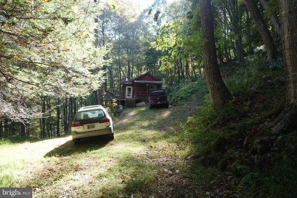 $239,000 | 1453 Dry Run Road, Franklin, WV 26807