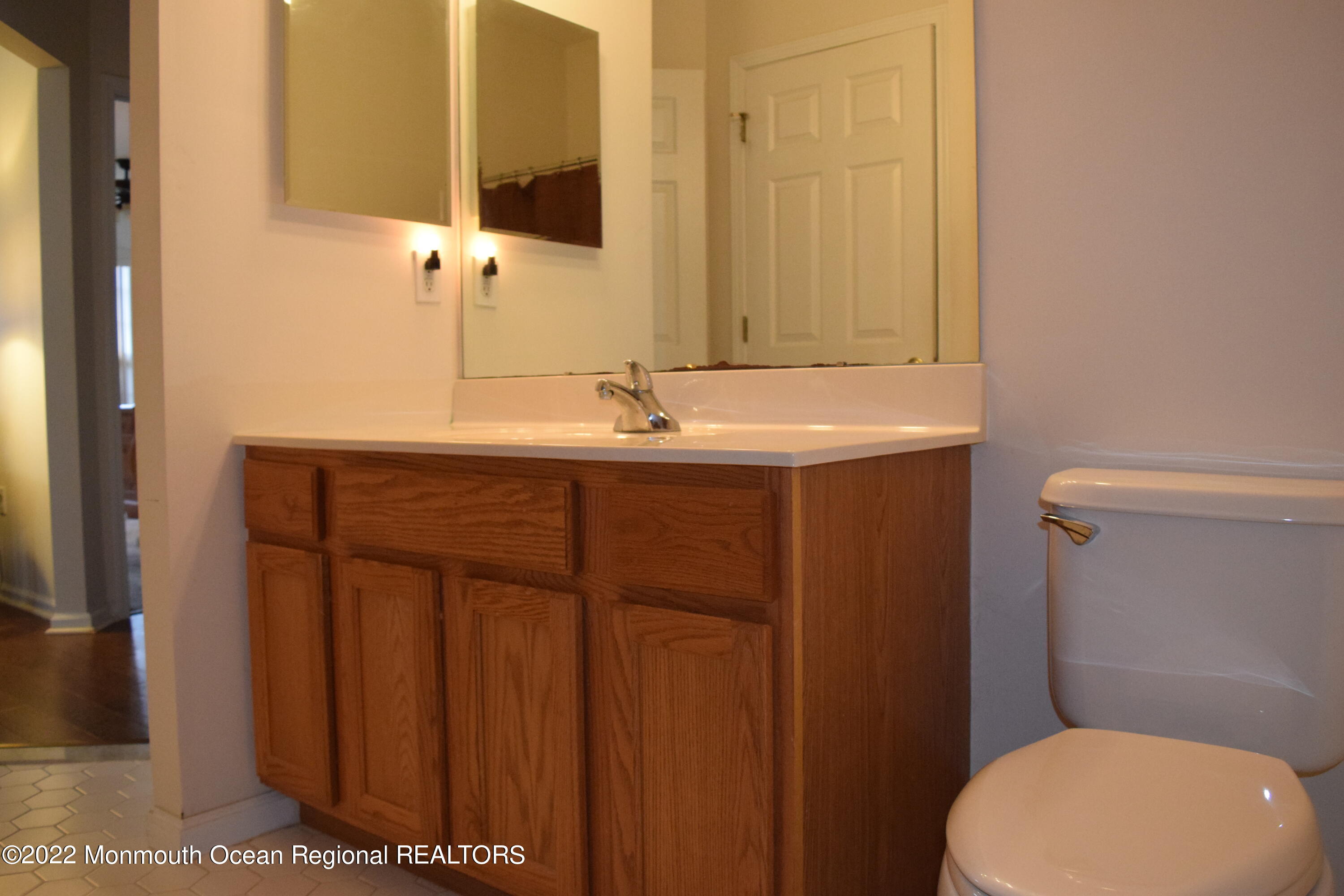 23 Foxwood Road Lakewood, NJ 08701 - Photo 16 of 34 DSC_0286