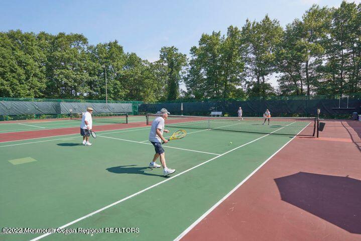 23 Foxwood Road Lakewood, NJ 08701 - Photo 34 of 34