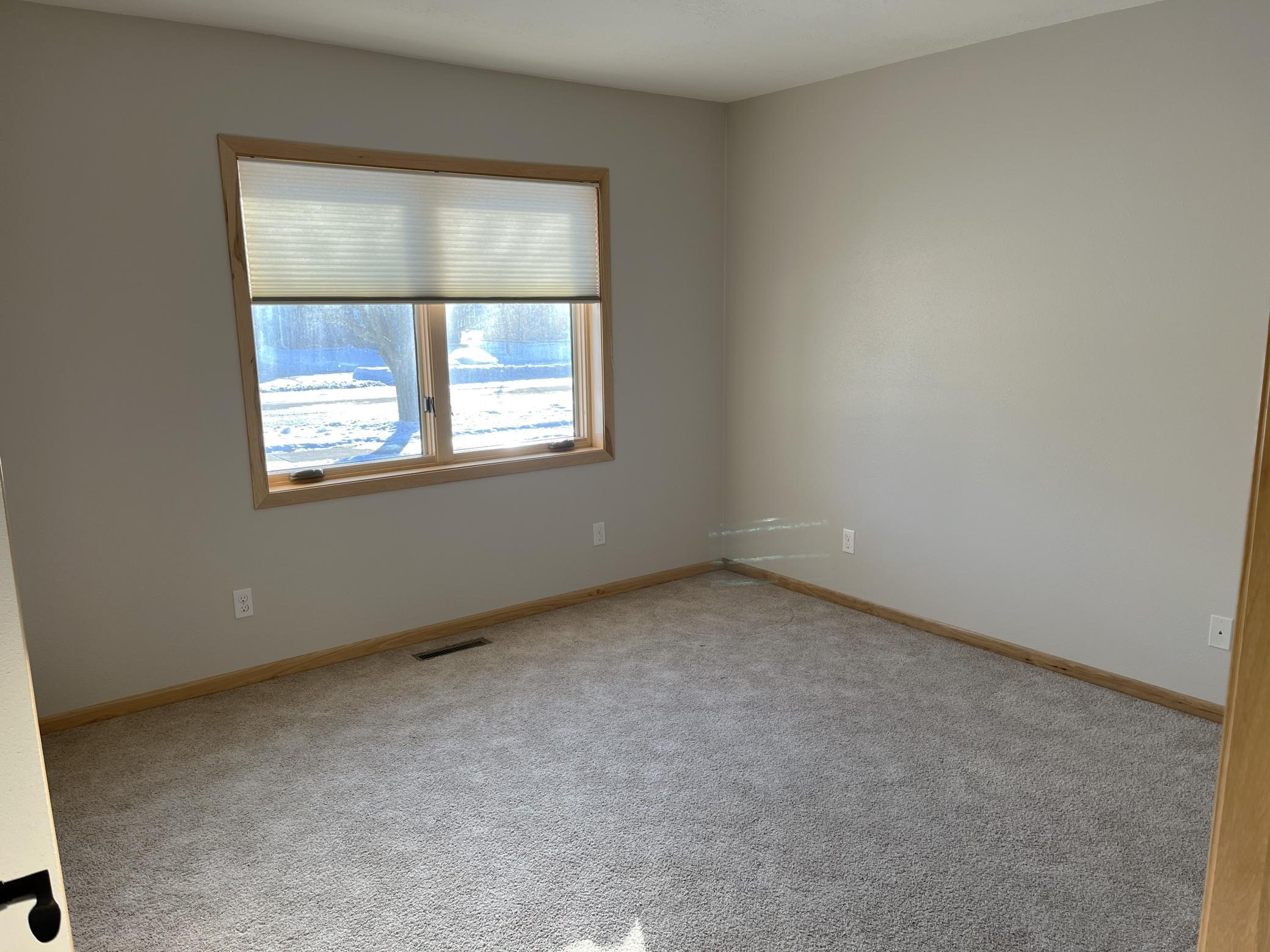 1807 3rd Avenue Northeast Austin, MN 55912 - Photo 14 of 37