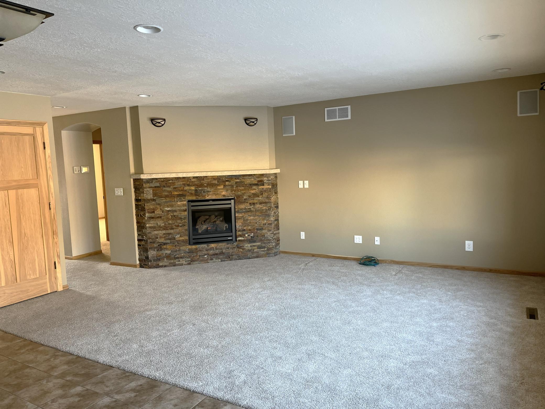 1807 3rd Avenue Northeast Austin, MN 55912 - Photo 4 of 37