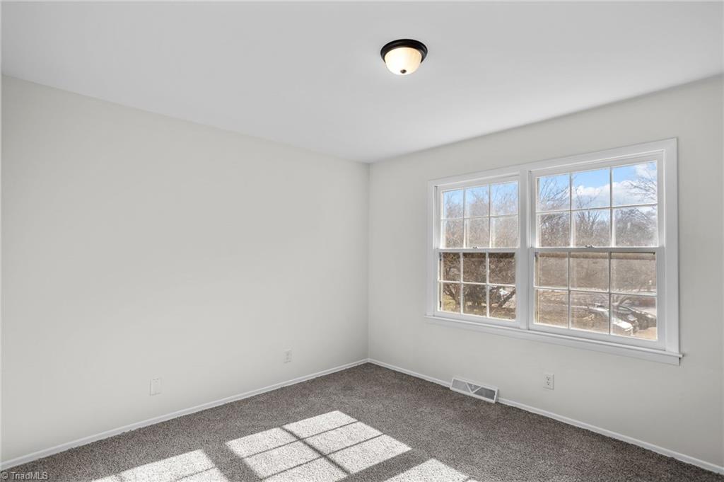 2902 St Marks Road Southwest, Unit H Winston-Salem, NC 27103 - Photo 24 of 33 Gallery Image 24