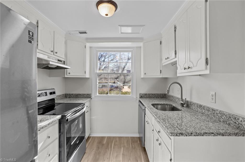 2902 St Marks Road Southwest, Unit H Winston-Salem, NC 27103 - Photo 6 of 33 Gallery Image 6