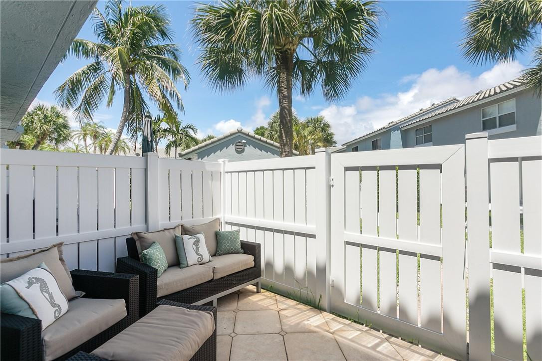 1048 Jeffery Street, Unit 1048 Boca Raton, FL 33487 - Photo 22 of 29 Photo 22