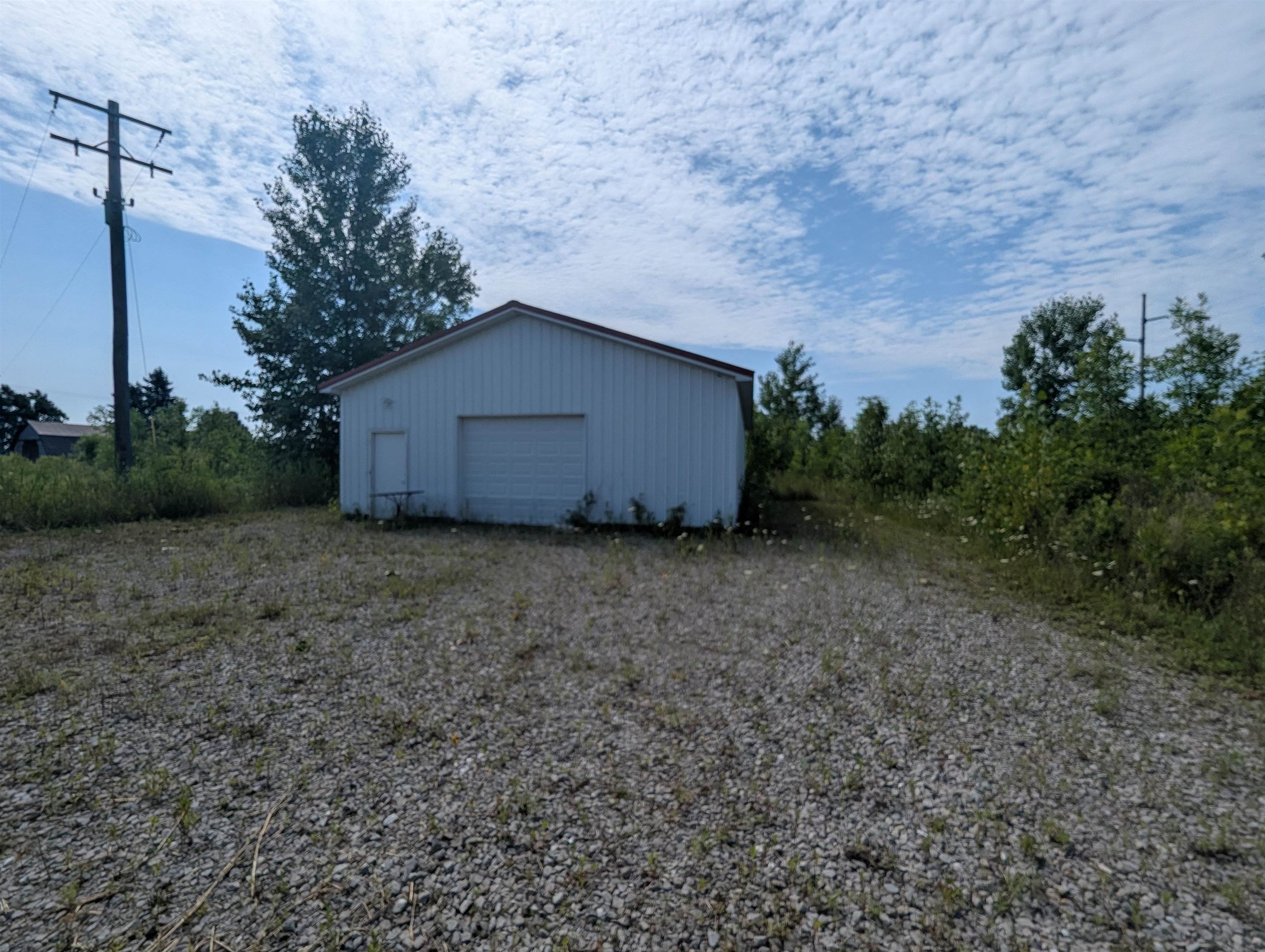 866 Tonkey Road Au Gres, MI 48703 - Photo 3 of 11
