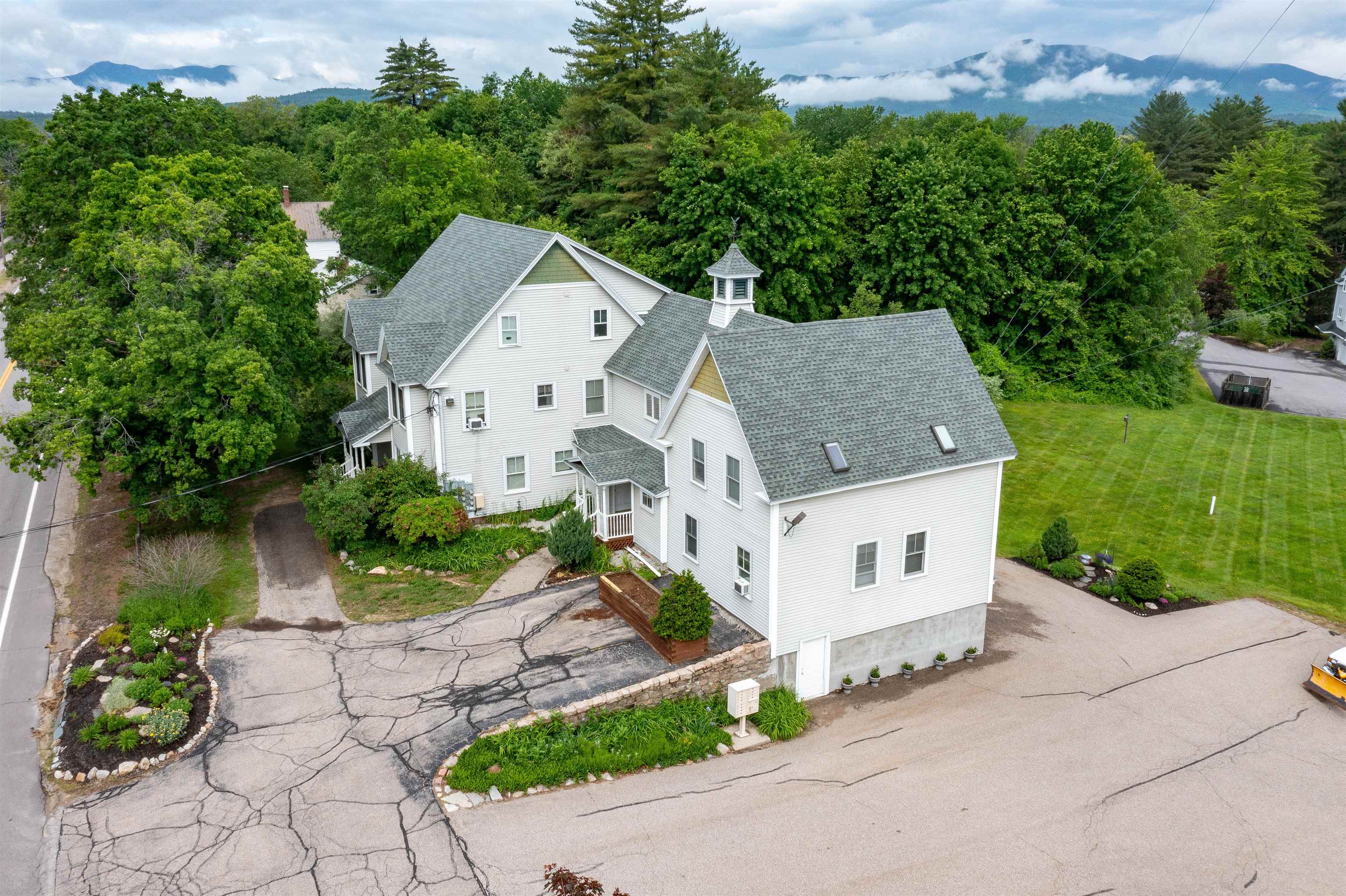 196 East Main Street, Unit 5 Conway, NH 03818 - Photo 28 of 37