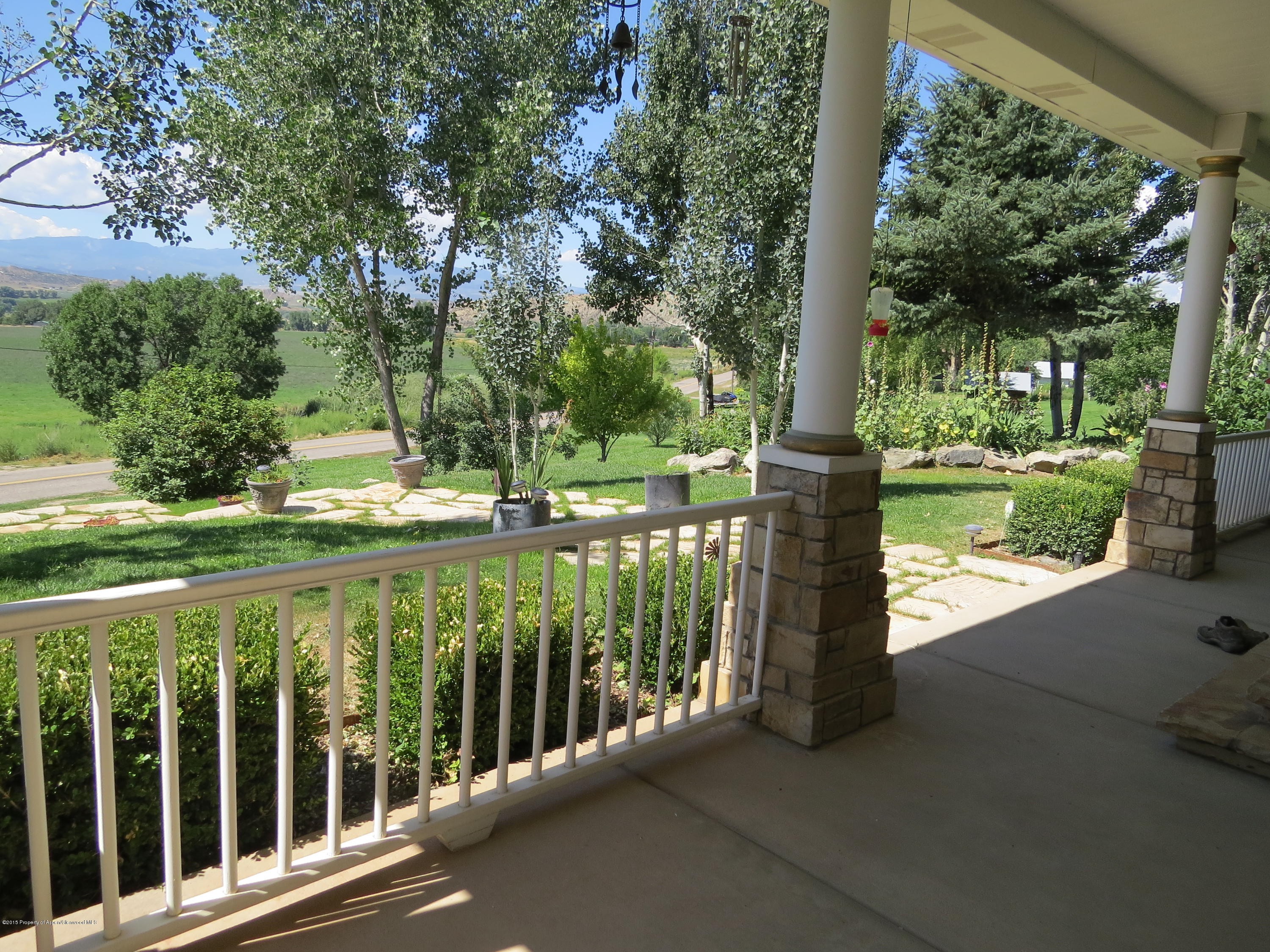4323 Peach Valley Road Silt, CO 81652 - Photo 5 of 31 Front Porch View