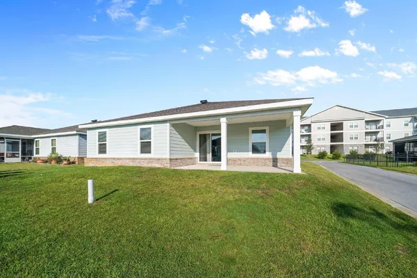 $2,250 | 146 Old Canoe Lane, Freeport, FL 32439