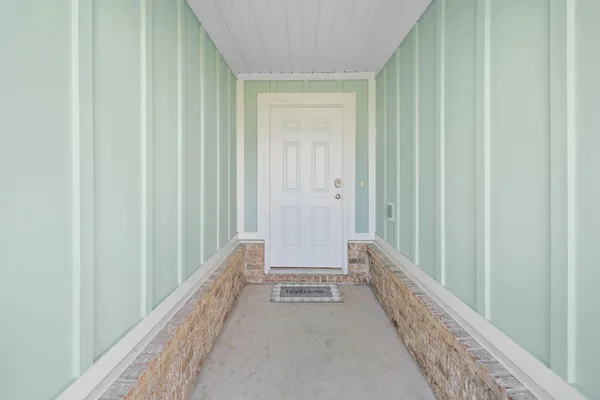 $2,250 | 146 Old Canoe Lane, Freeport, FL 32439