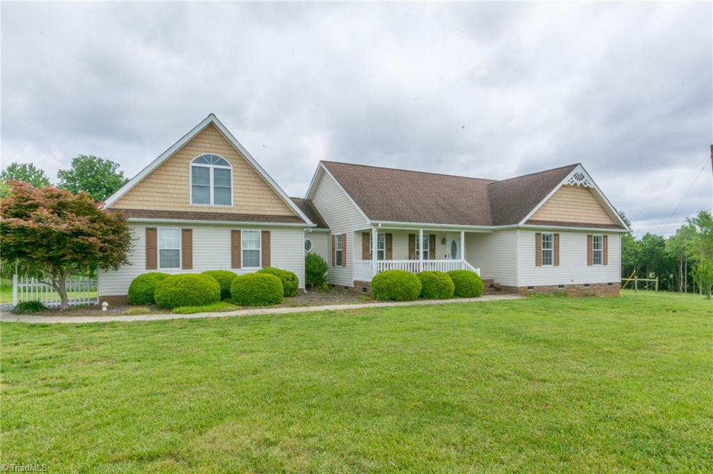 692 Wright Country Road Ramseur, NC 27316 - Photo 2 of 31