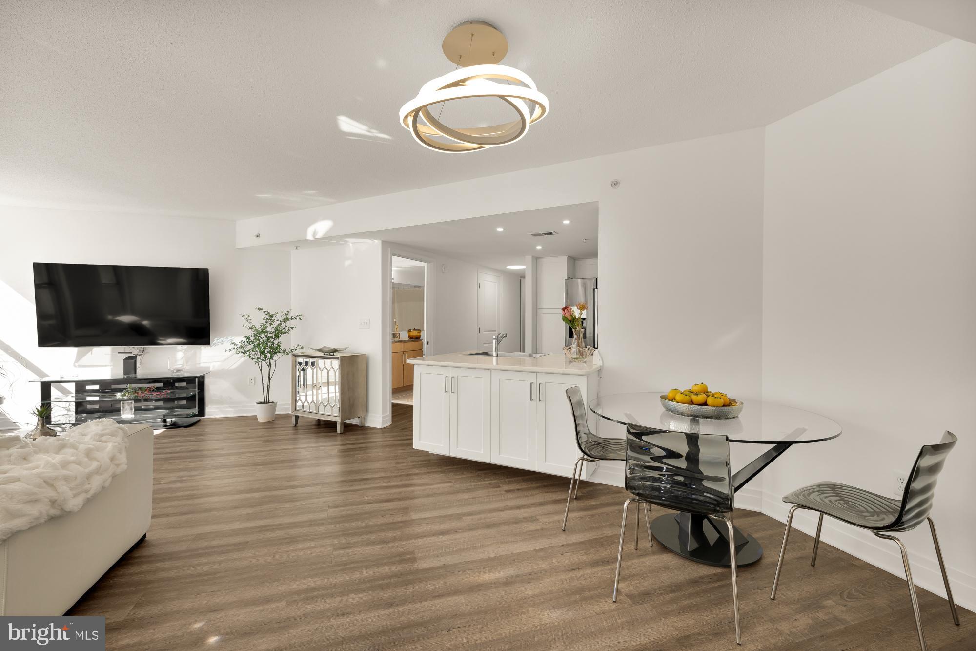915 E Street Northwest, Unit 815 Washington, DC 20004 - Photo 7 of 26 Modern elegance in a bright, open space.