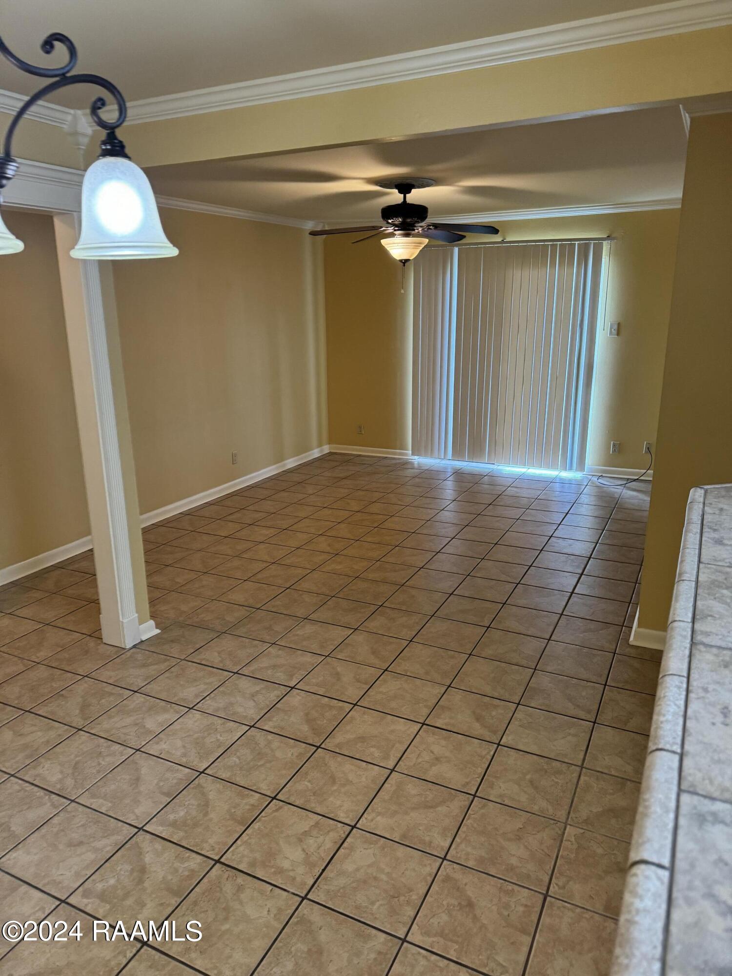 220 Doucet Road, Unit 112B Lafayette, LA 70503 - Photo 2 of 5 IMG_2663 (1)