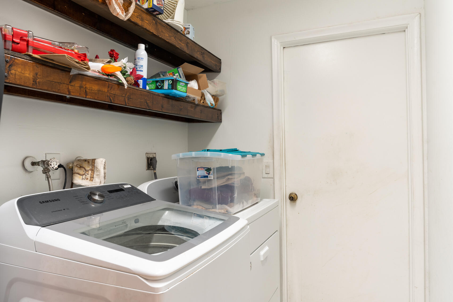 9142 Southwest 22nd Street, Unit F Boca Raton, FL 33428 - Photo 20 of 38 Laundry room