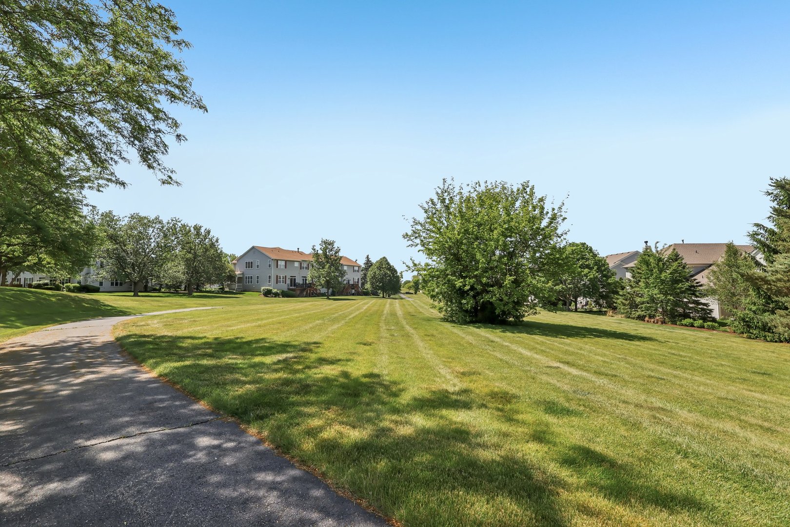 257 Grand Ridge Road St. Charles, IL 60175 - Photo 34 of 37