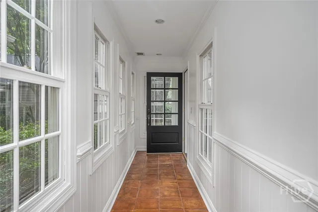 $624,900 | 9 Dr Louis Way, Savannah, GA 31411