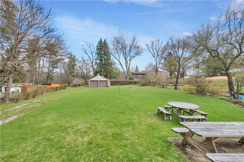 374 Goldsmith Road Pittsburgh, PA 15237 - Photo 23 of 25 a view of a park with large trees