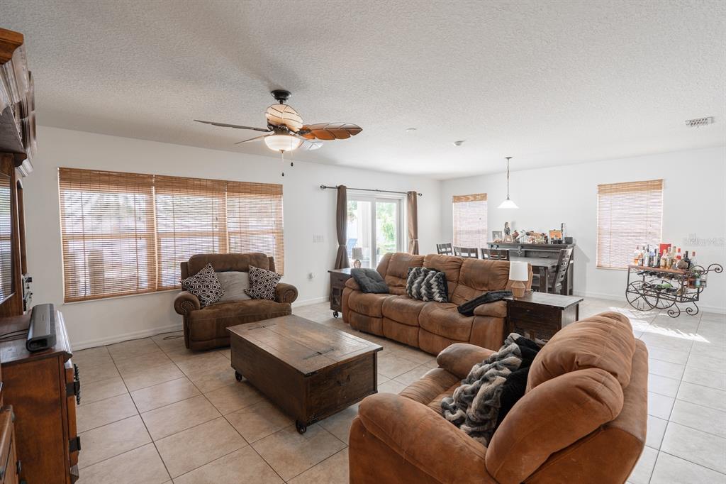 11331 Brighton Knoll Loop Riverview, FL 33579 - Photo 9 of 62