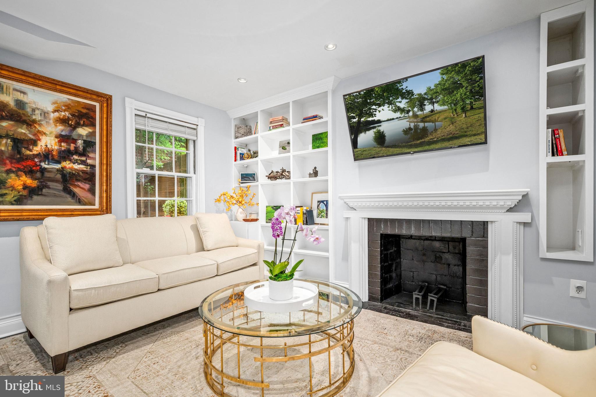 2918 O Street Northwest Washington, DC 20007 - Photo 4 of 26