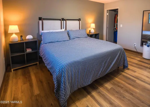 $299,900 | 100 North 56th Avenue, Unit 2, Yakima, WA 98908