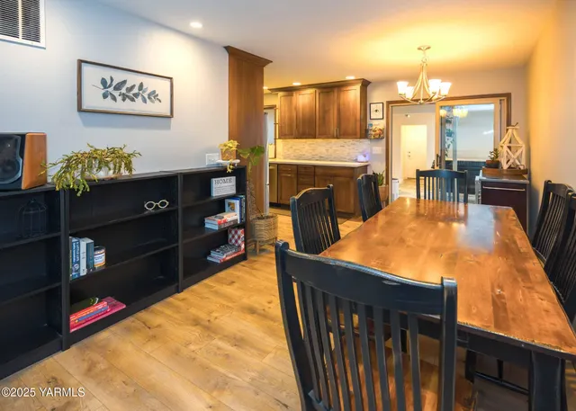 $299,900 | 100 North 56th Avenue, Unit 2, Yakima, WA 98908