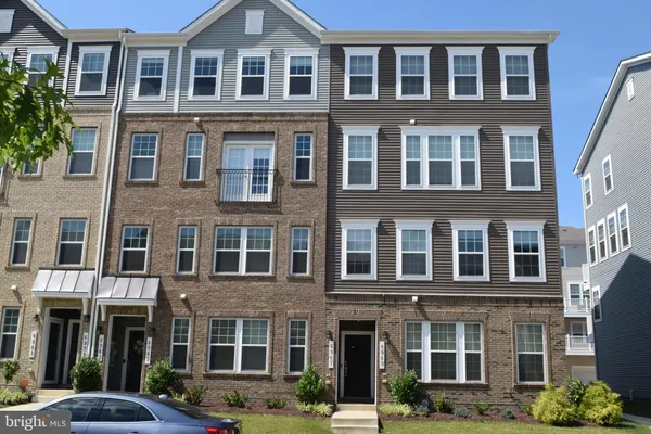 $2,800 | 6947 Stoddert Lane, Landover, MD 20785