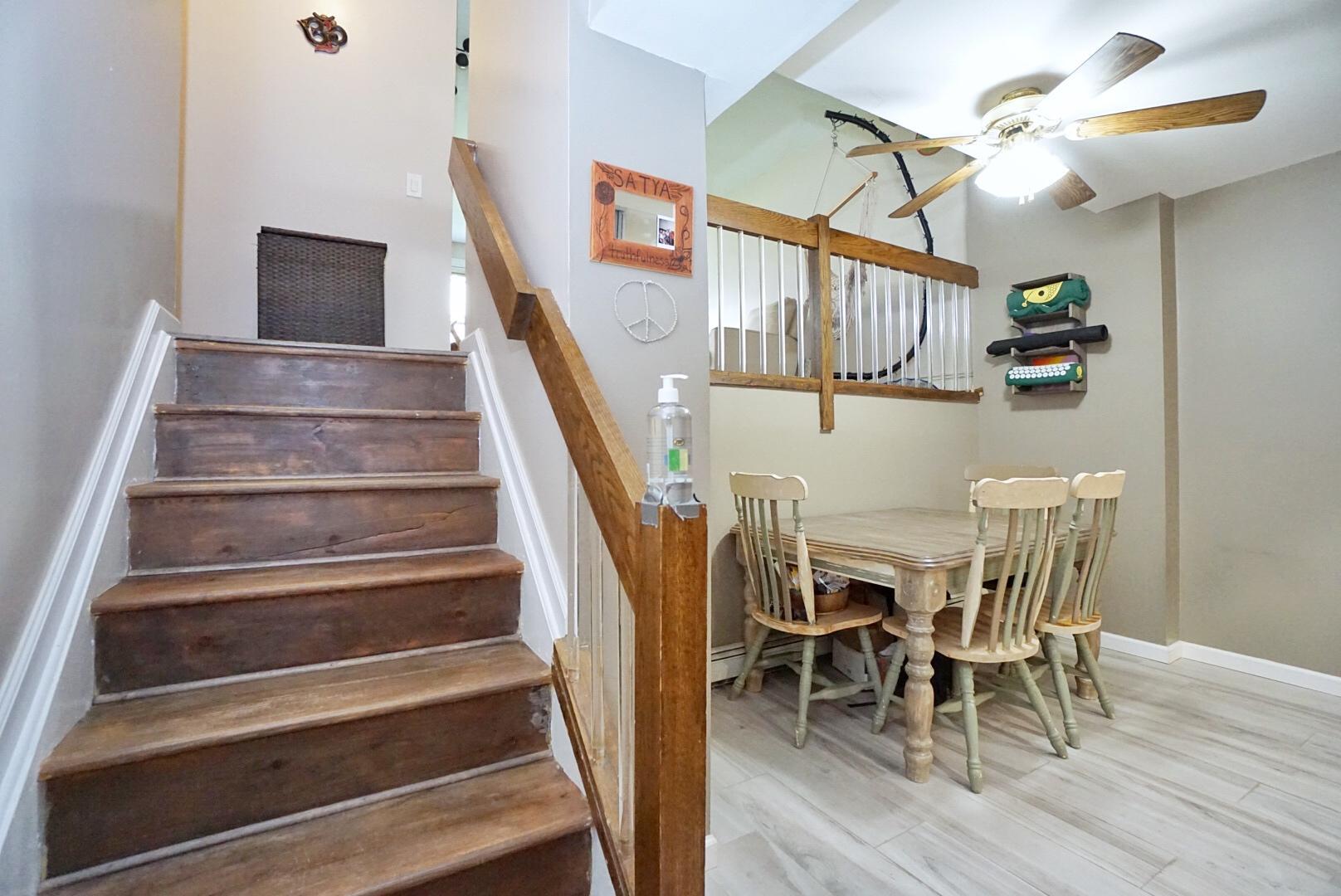 40 Racal Court, Unit B1 Staten Island, NY 10314 - Photo 6 of 16 a view of entryway and hall with wooden floor