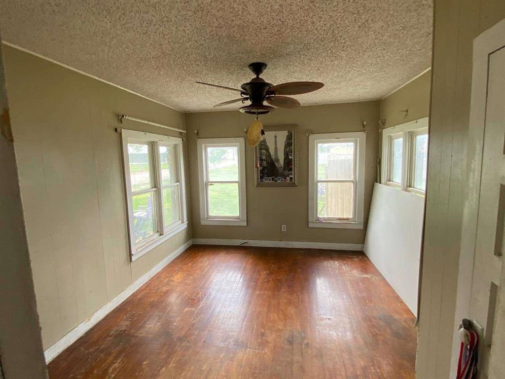 705 Duke Street Eden, TX 76837 - Photo 5 of 11